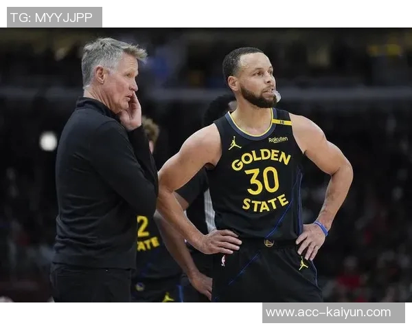 科尔确认库里追梦巴特勒霍福德将齐出战明日对开拓者的比赛 科尔确认库里追梦巴特勒霍福德将齐出战明日对开拓者的比赛