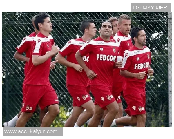 欧冠摩纳哥对阵热刺比赛由意大利主裁马尔科圭达执法引发关注